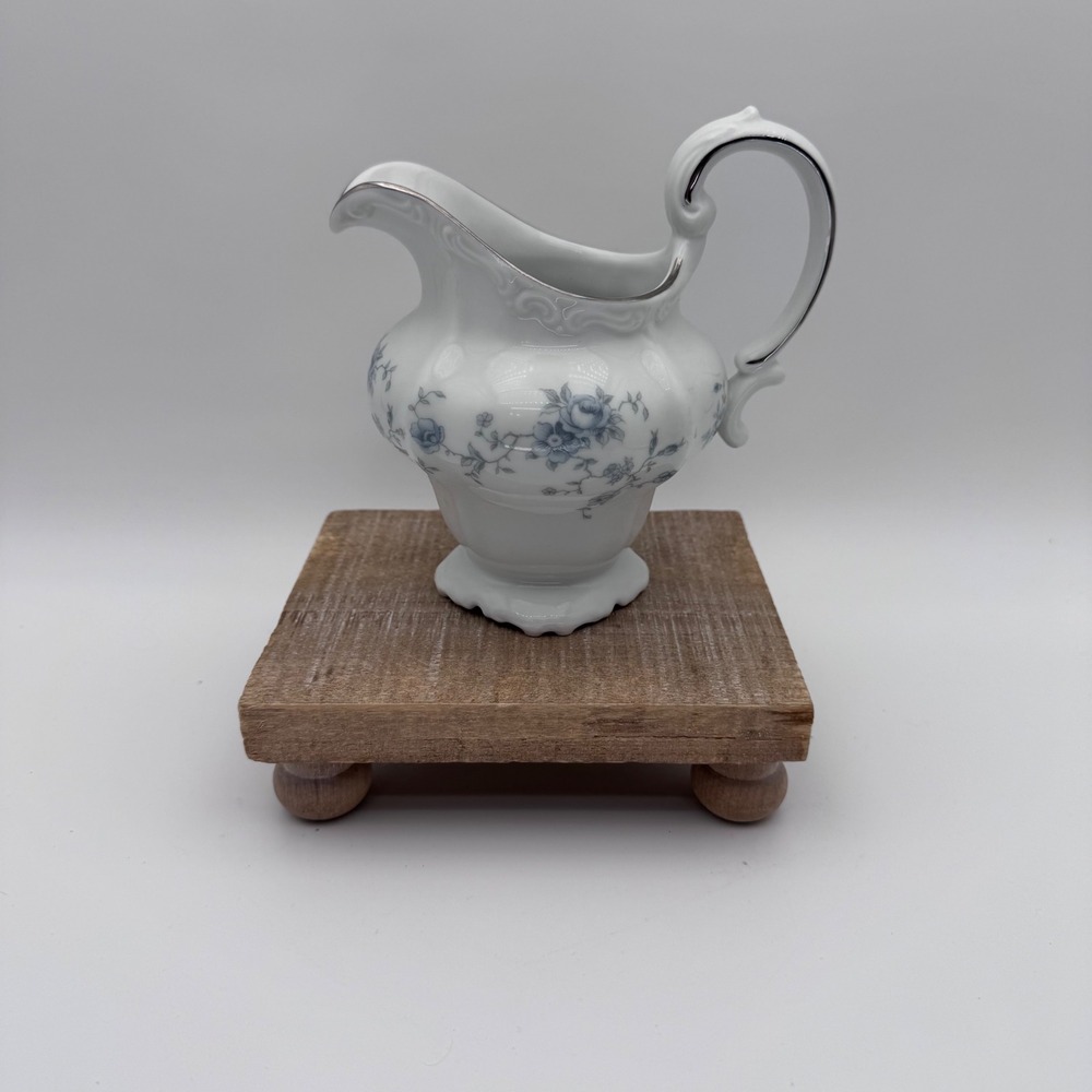 Johann Haviland Blue Garland Creamer Pitcher Bavaria Germany Platinum Trim Rose